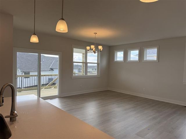 20941 W 188th Terrace, Spring Hill, KS 66083
