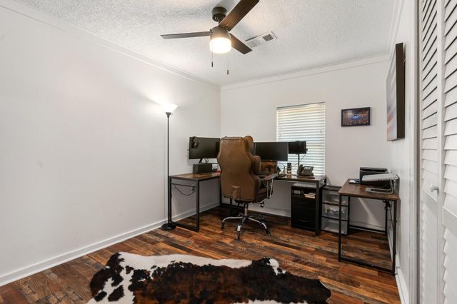 79 Summers Wind Street, Montgomery, TX 77356