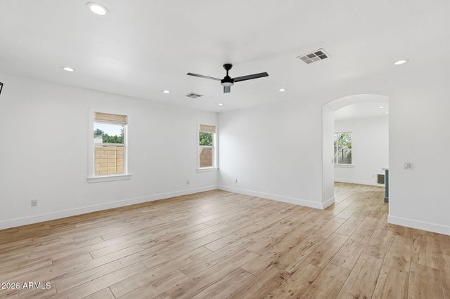 2634 E DEL RIO Street, Gilbert, AZ 85295