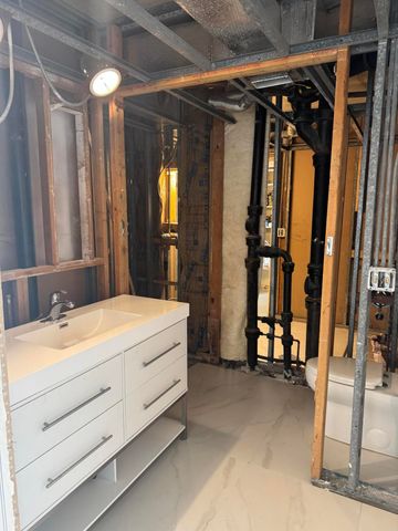 100 Paradise Harbour Boulevard 212, North Palm Beach, FL 33408