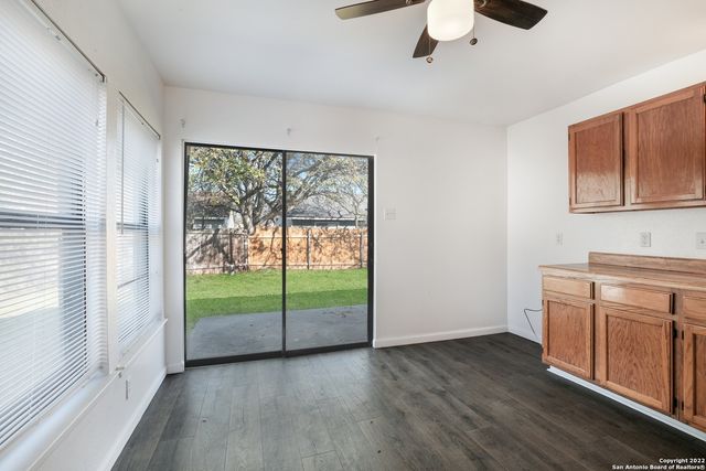 5727 JONES FALL DR, San Antonio, TX 78244