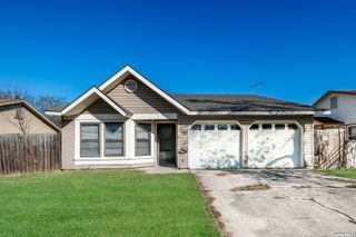 5727 JONES FALL DR, San Antonio, TX 78244