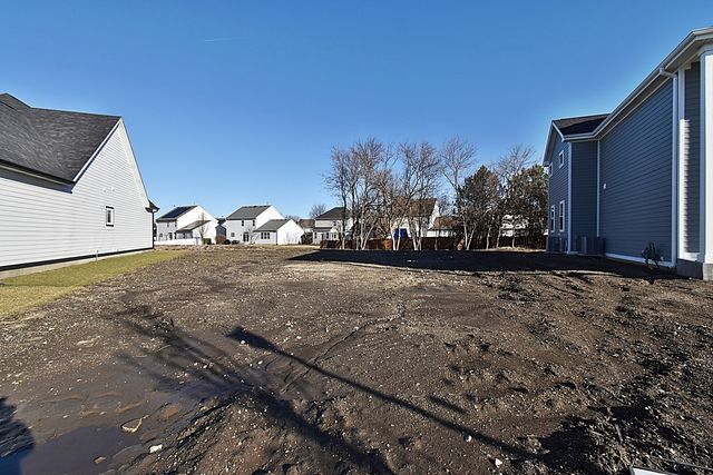 4012 Faith Lane, St. Charles, IL 60174