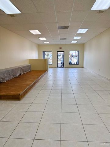 2401 W Pecan Boulevard E, Mcallen, TX 78501