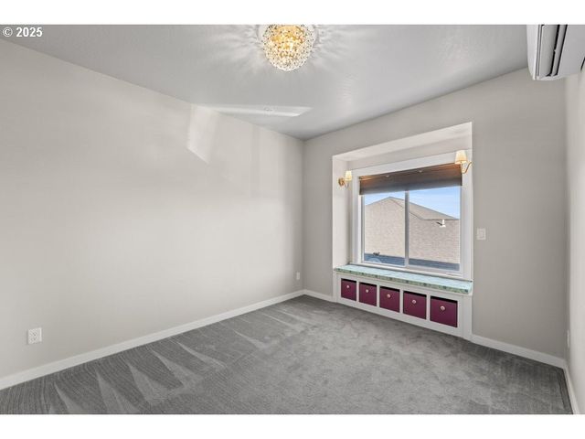 3656 CAMINA Dr, Medford, OR 97504