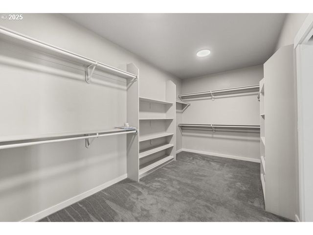 3656 CAMINA Dr, Medford, OR 97504