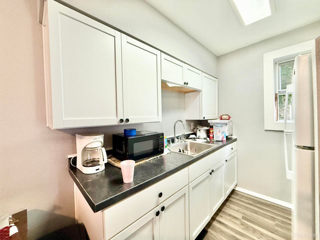 521 E F Street, Iron Mountain, MI 49801