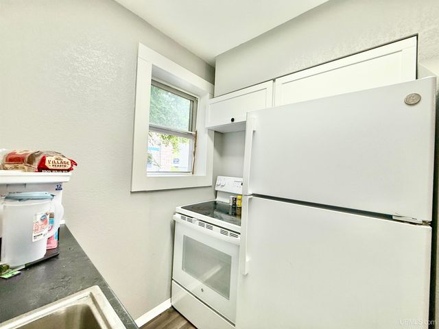 521 E F Street, Iron Mountain, MI 49801