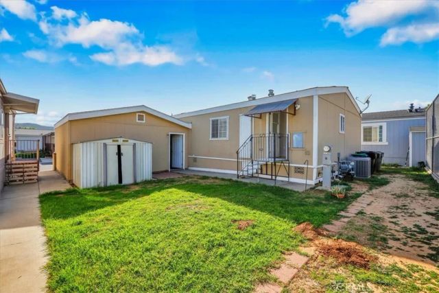 5815 E La Palma 7, Anaheim, CA 92807