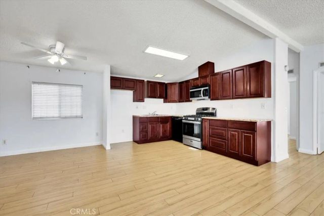 5815 E La Palma 7, Anaheim, CA 92807