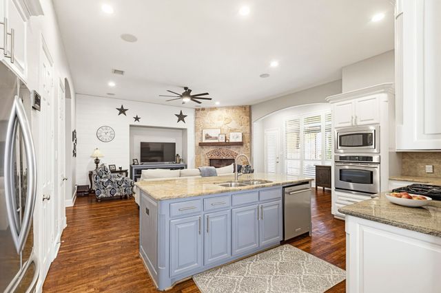 5749 Noble Oak Lane, Frisco, TX 75033
