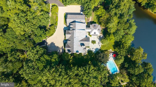 558 INNSBRUCK AVE, Great Falls, VA 22066