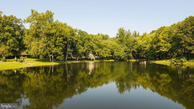 558 INNSBRUCK AVE, Great Falls, VA 22066
