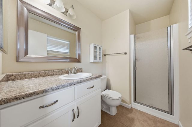 5961 Sierra Drive, Redding, CA 96003