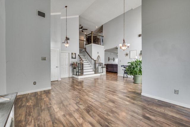 2018 Frontier Trail, Lewisville, TX 75067