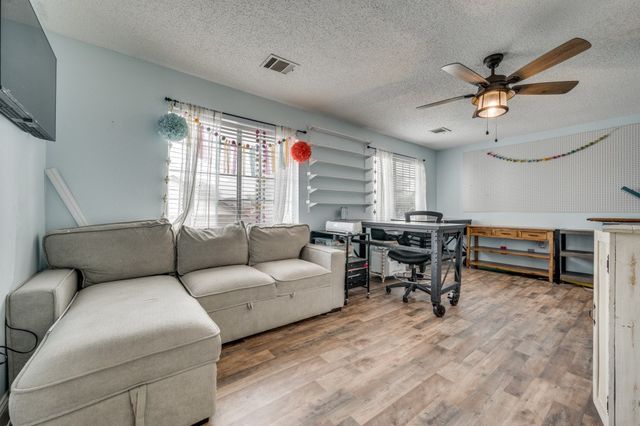 2018 Frontier Trail, Lewisville, TX 75067