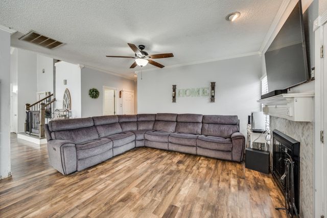 2018 Frontier Trail, Lewisville, TX 75067