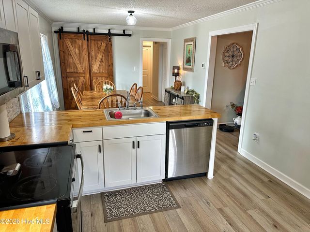 3751 Richlands Highway, Jacksonville, NC 28540