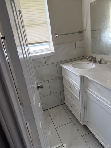 3203 Cliffdale Street, Houston, TX 77091