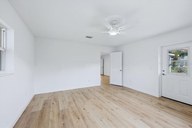 26602 EASY STREET, Wesley Chapel, FL 33544