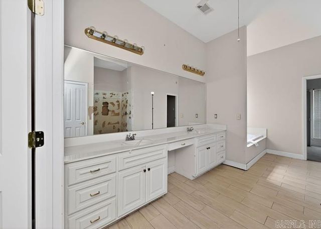 2501 Calico Creek Drive, North Little Rock, AR 72116