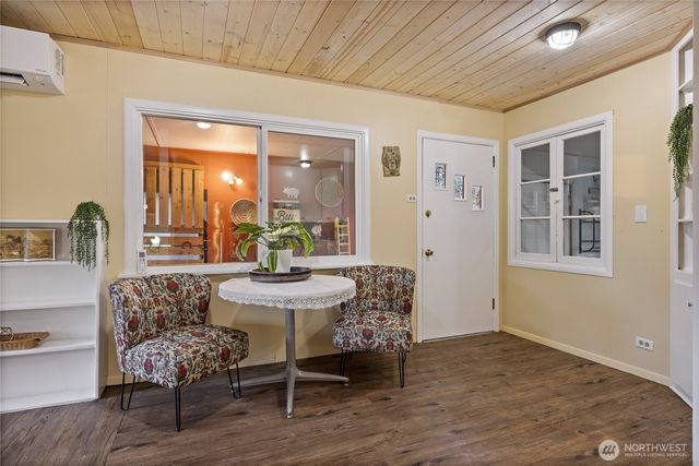 1520 E Shelton Springs Road, Shelton, WA 98584