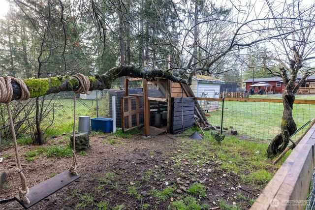 1520 E Shelton Springs Road, Shelton, WA 98584