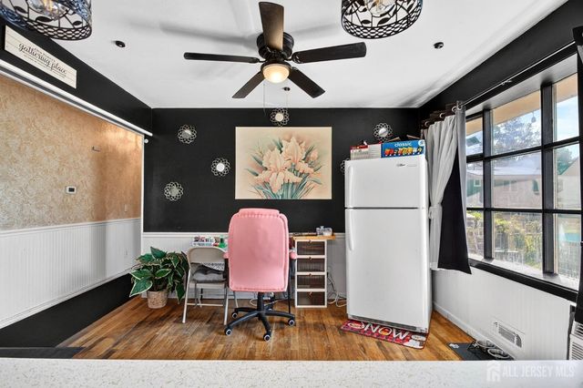 51 Woodrow Avenue, Piscataway, NJ 08854