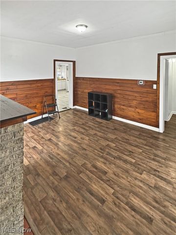 842 Commerce Street, Wellsburg, WV 26070