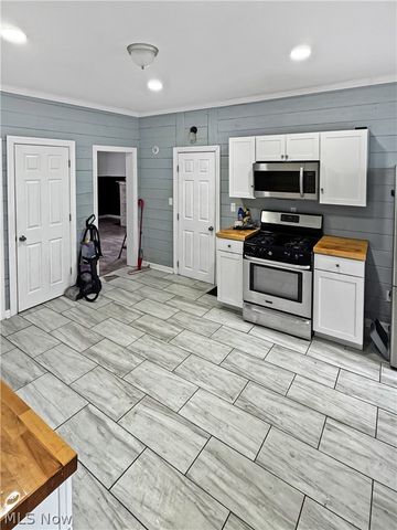 842 Commerce Street, Wellsburg, WV 26070