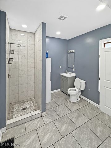 842 Commerce Street, Wellsburg, WV 26070