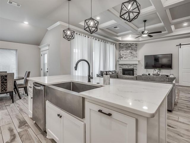 5813 NW 159th Street, Edmond, OK 73013