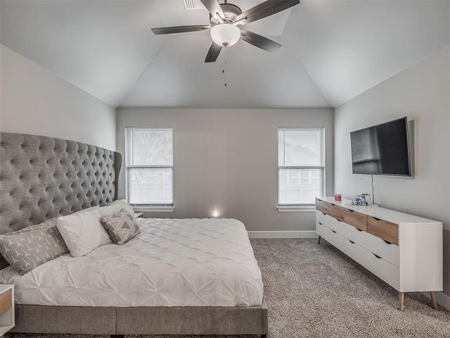 5813 NW 159th Street, Edmond, OK 73013
