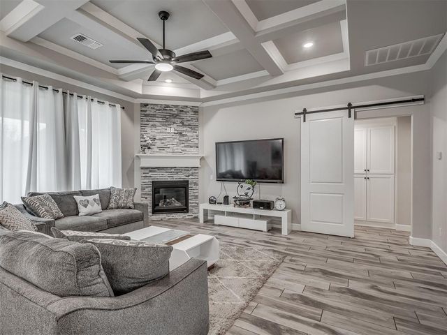 5813 NW 159th Street, Edmond, OK 73013