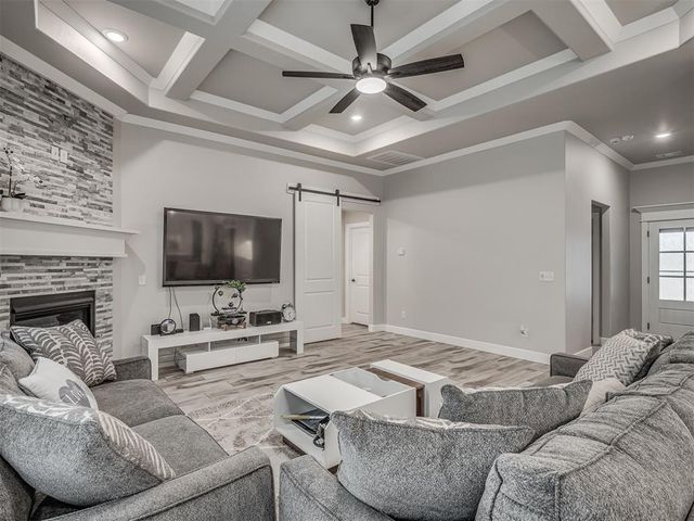 5813 NW 159th Street, Edmond, OK 73013