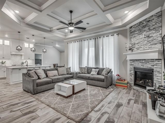 5813 NW 159th Street, Edmond, OK 73013