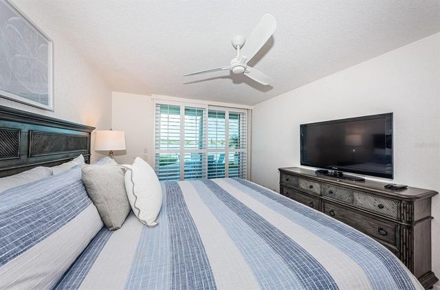 6083 BAHIA DEL MAR CIRCLE 159, St Petersburg, FL 33715