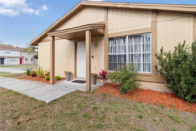 14101 VILLAGE VIEW DRIVE, Tampa, FL 33624