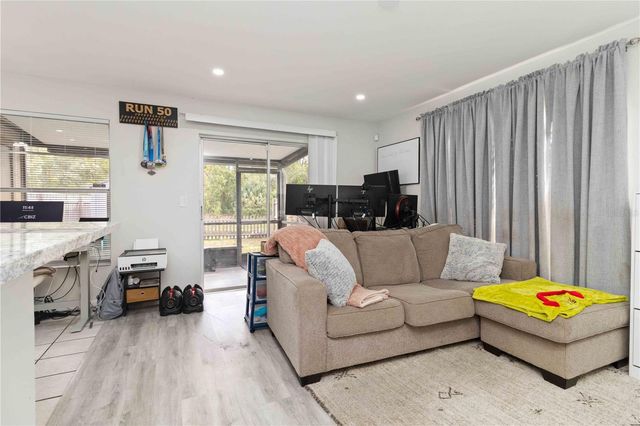 14101 VILLAGE VIEW DRIVE, Tampa, FL 33624