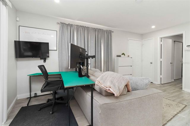 14101 VILLAGE VIEW DRIVE, Tampa, FL 33624