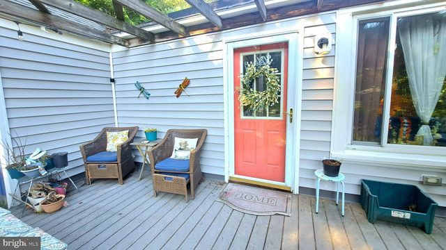 11285 PINE HILL RD, King George, VA 22485