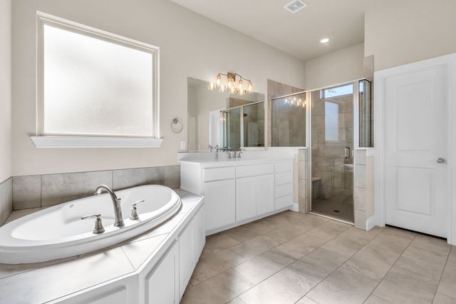 175 Quail Ridge Court, Decatur, TX 76234