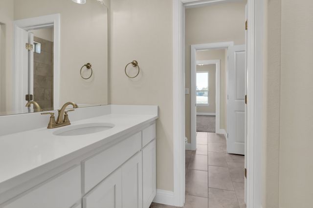 175 Quail Ridge Court, Decatur, TX 76234