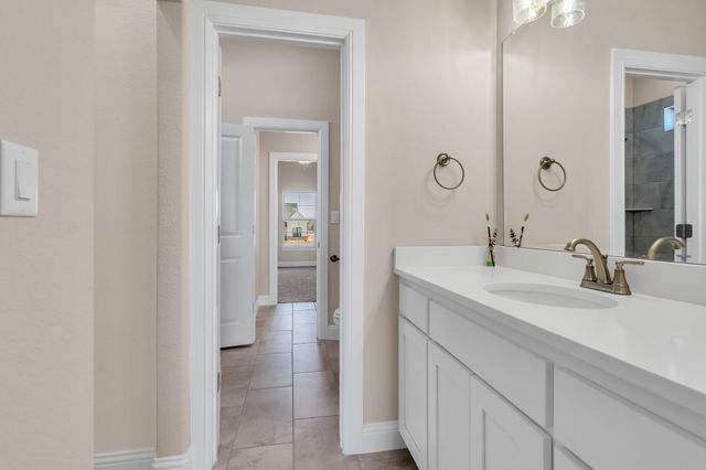 175 Quail Ridge Court, Decatur, TX 76234