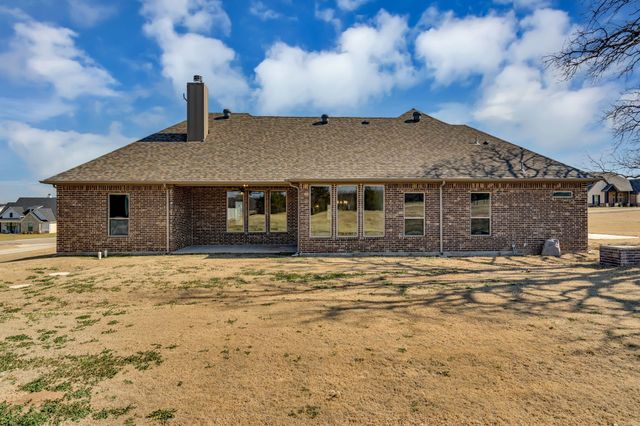 175 Quail Ridge Court, Decatur, TX 76234