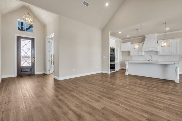 175 Quail Ridge Court, Decatur, TX 76234