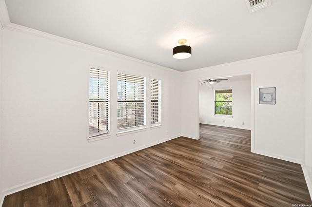 425 Sandmeyer st, San Antonio, TX 78208