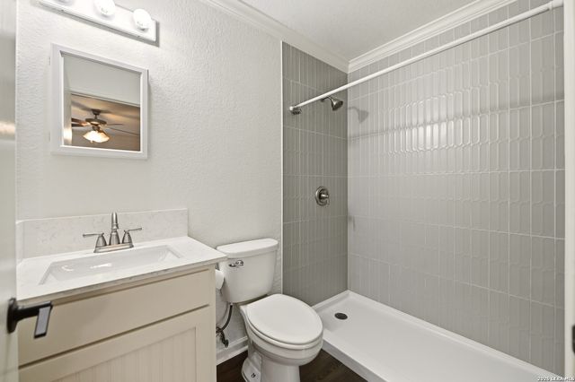 425 Sandmeyer st, San Antonio, TX 78208