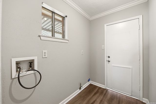 425 Sandmeyer st, San Antonio, TX 78208