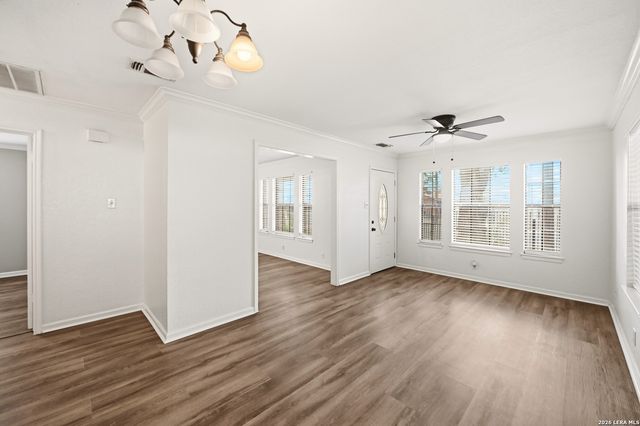 425 Sandmeyer st, San Antonio, TX 78208